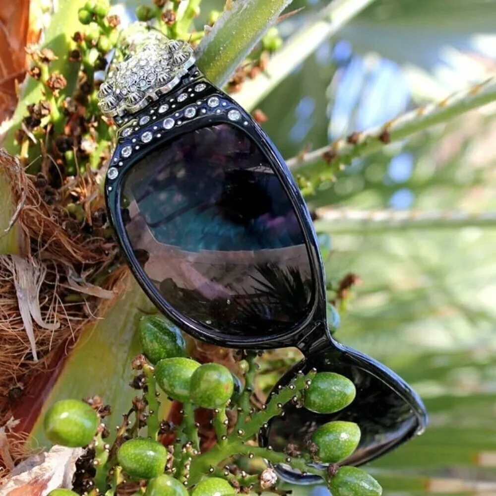 Montana West Concho Sunglasses in Black